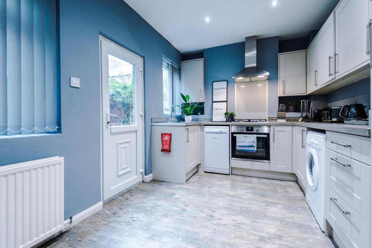 Spacious Modern Chester Home - Great Location Luaran gambar