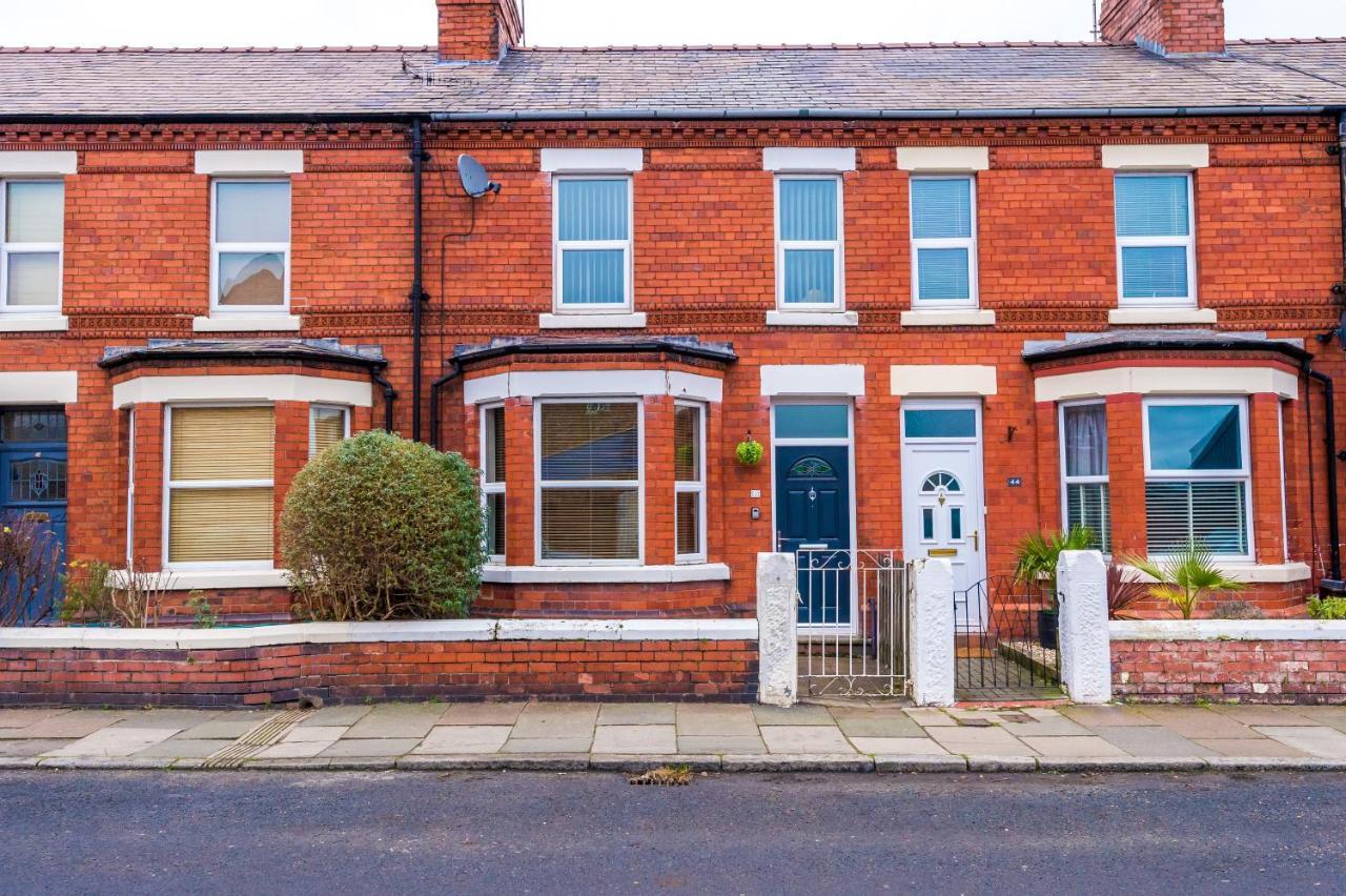 Spacious Modern Chester Home - Great Location Luaran gambar