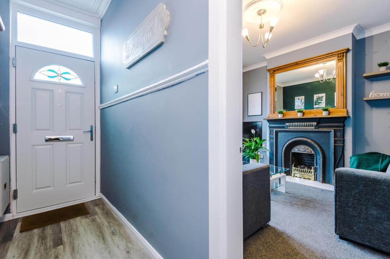 Spacious Modern Chester Home - Great Location Luaran gambar