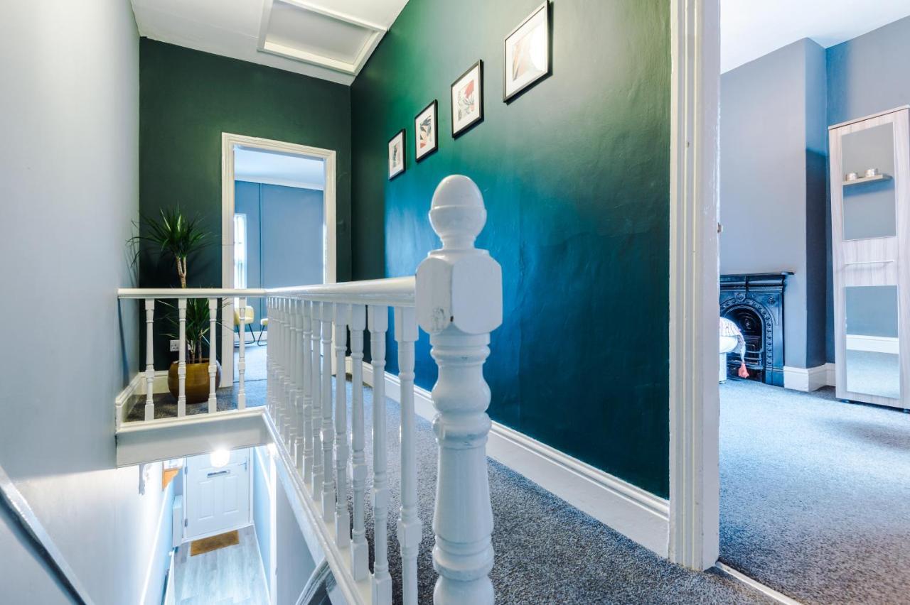 Spacious Modern Chester Home - Great Location Luaran gambar