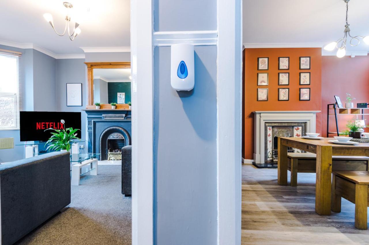 Spacious Modern Chester Home - Great Location Luaran gambar