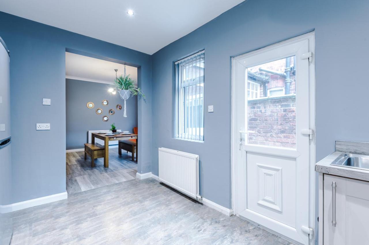 Spacious Modern Chester Home - Great Location Luaran gambar